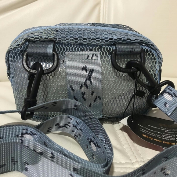 Supreme Small Shoulder Bag (SS20)